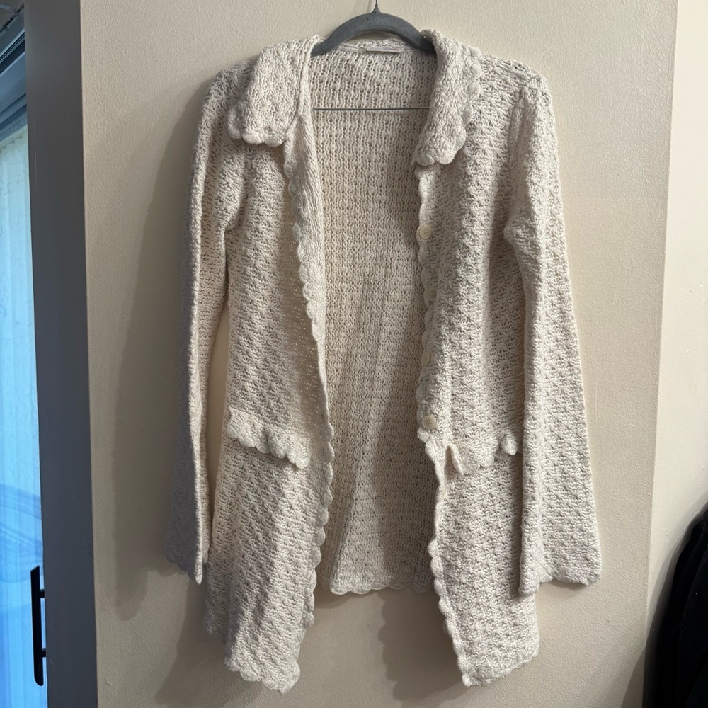 Vintage Y2K Mary Kate & Ashley Women's Cream Scalloped Knit Cardigan Sweater